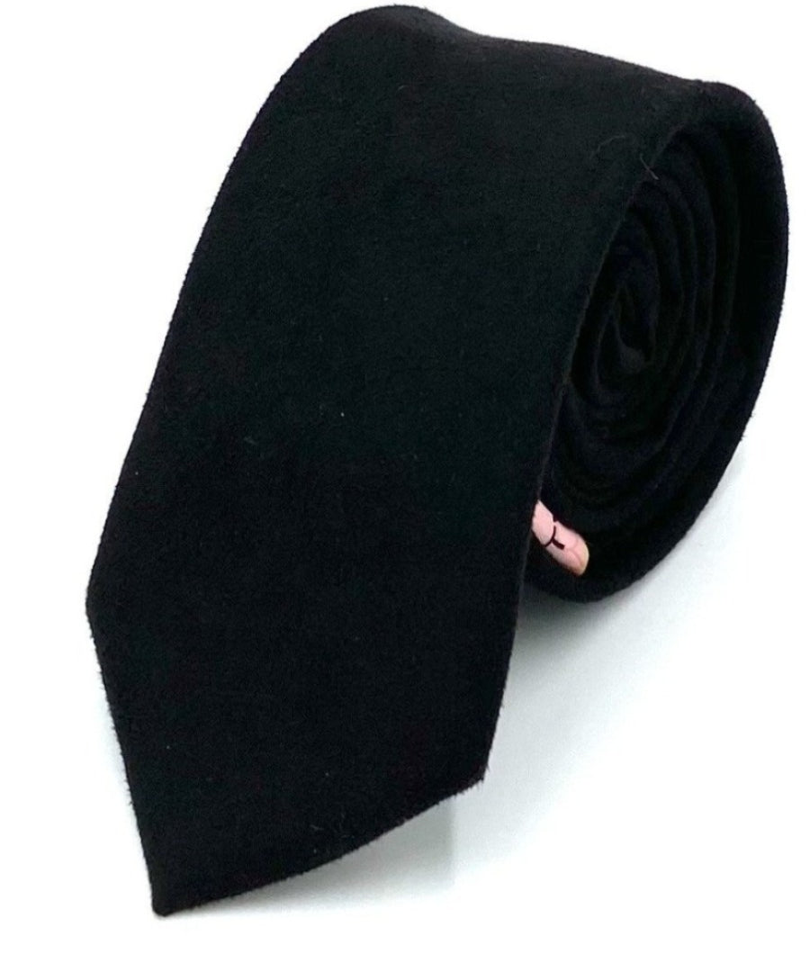 Ty's black-tie-event-bundle